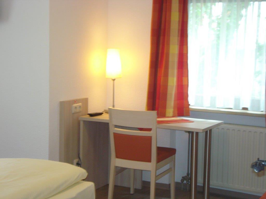 Hotel-Gasthof Bub Zirndorf Værelse billede